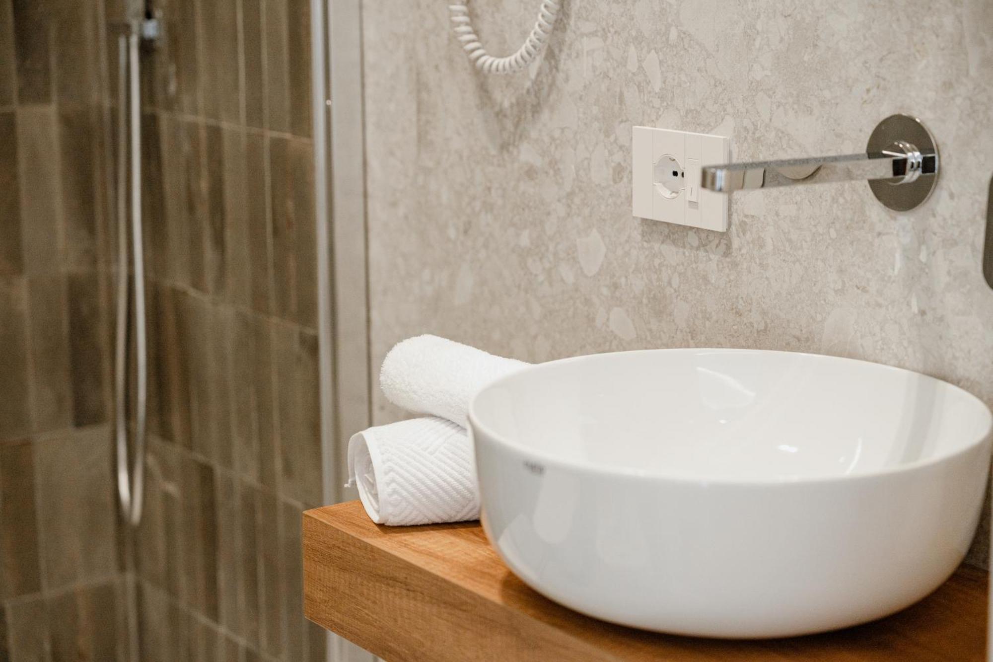 Be Your Home - Riviera Suites ชิวิตาเวกเกีย ภายนอก รูปภาพ