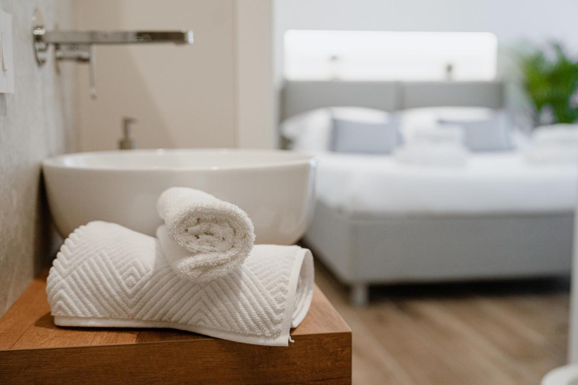 Be Your Home - Riviera Suites ชิวิตาเวกเกีย ภายนอก รูปภาพ